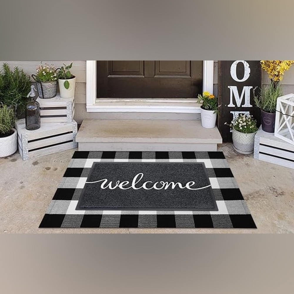 💙 Black & White Buffalo Check Woven Throw 26x40” - Picture 2 of 3
